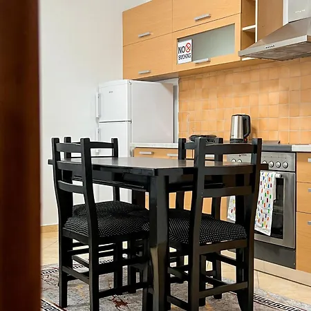 Tirana City Stay Apartments Appartement