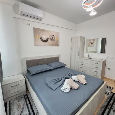 Tirana City Stay Apartments アパート *